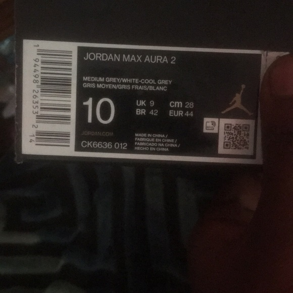 Medium gray/white-cool grey  JORDAN MAX AURA2 - Picture 5 of 5